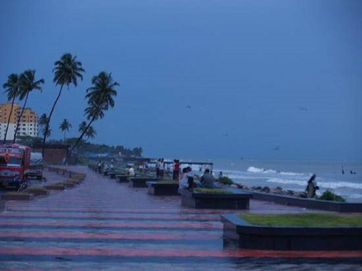 Beach Heritage Hotel โคชิโคด ภายนอก รูปภาพ